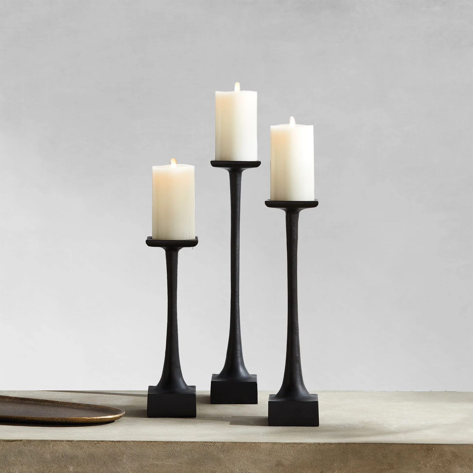 home decoration -home decoration modern pillar candleholders black small medium large on table gray background